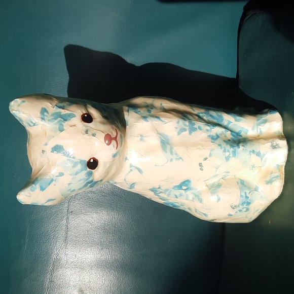 Vintage Decoupage heavy Blue and Cream coloured sitting Cat Figurine handmade - Picture 2 of 8